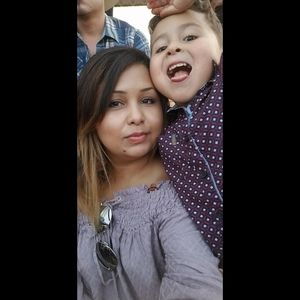 Meet your Posher, Ana